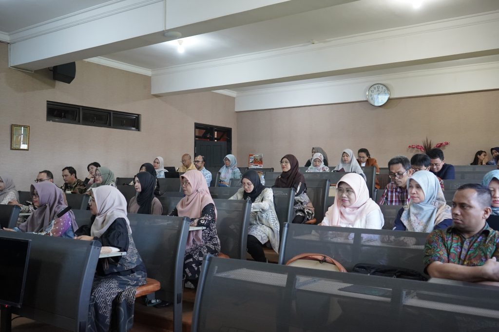 Perkuat Kualitas Global, FEB UNIKAMA Gelar Diskusi Ilmiah Bersama Pakar dari Universiti Teknikal Malaysia Melaka